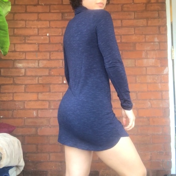 A & F turtleneck dress - Picture 3 of 5